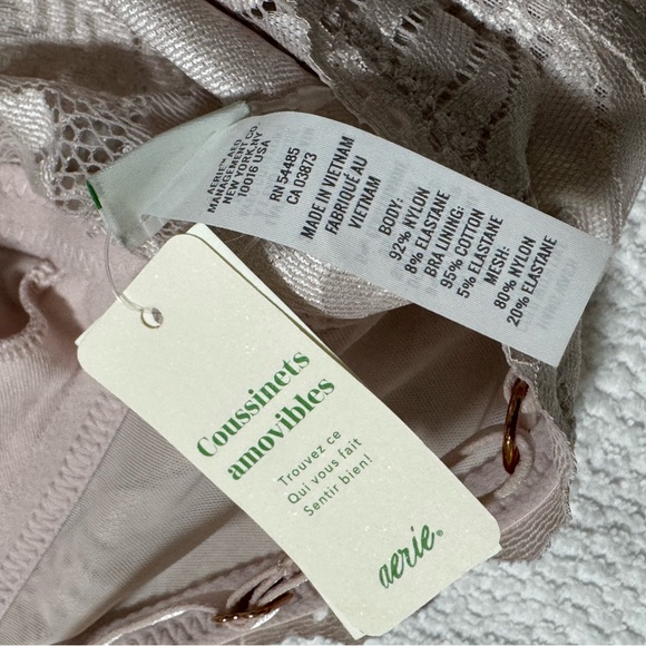 Aerie Eyelash Lace Padded Plunge Bralette in Nude - Picture 7 of 9